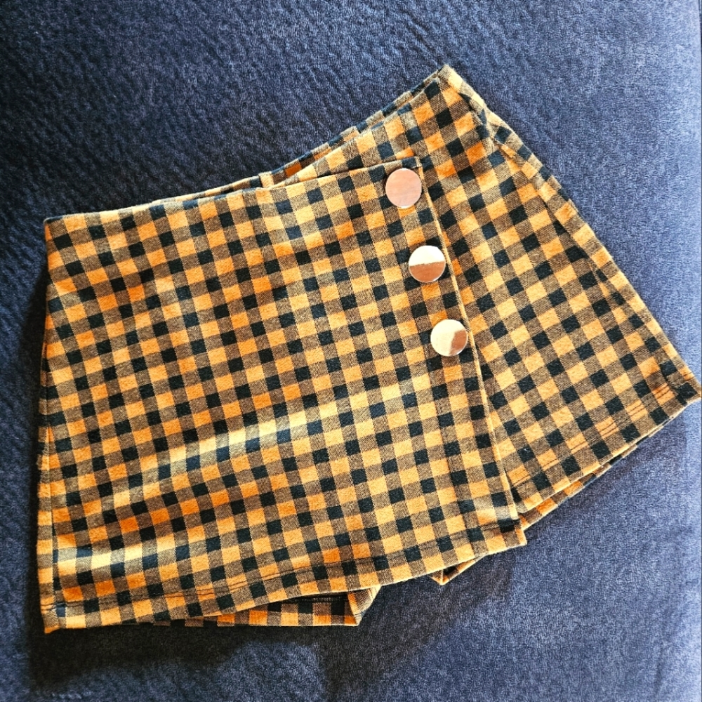 Plaid yellow skort